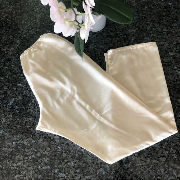 Kathyrn Ivory Satin Pajama Pants - Picture 1 of 11